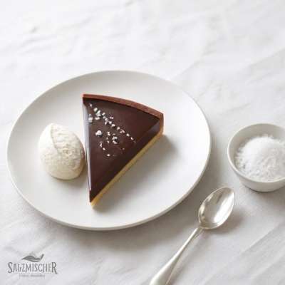 Schokoladen-Tarte mit Fleur de Sel